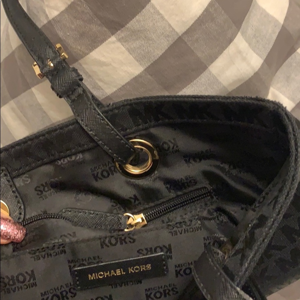 Bag - Picture 2 of 2